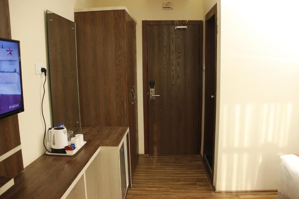 Сьюит (Люкс с видом на город), Regenta Inn Larica