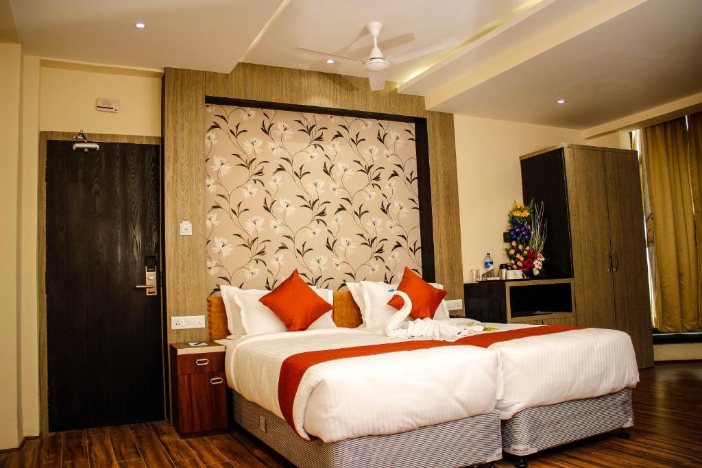 Двухместный (Представительский двухместный номер с 1 кроватью), Regenta Inn Larica