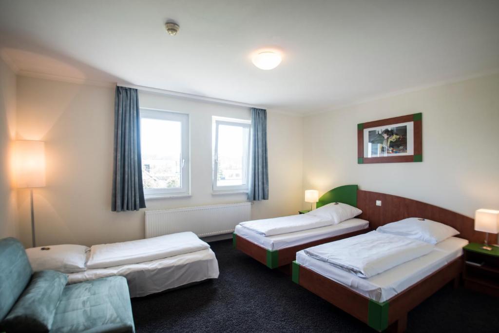 Трехместный (Трехместный номер), EuroHotel Günzburg