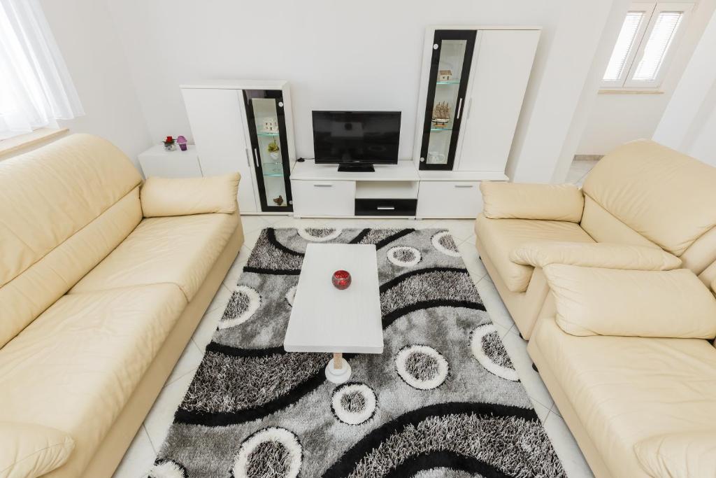 Apartment Anna photo 2