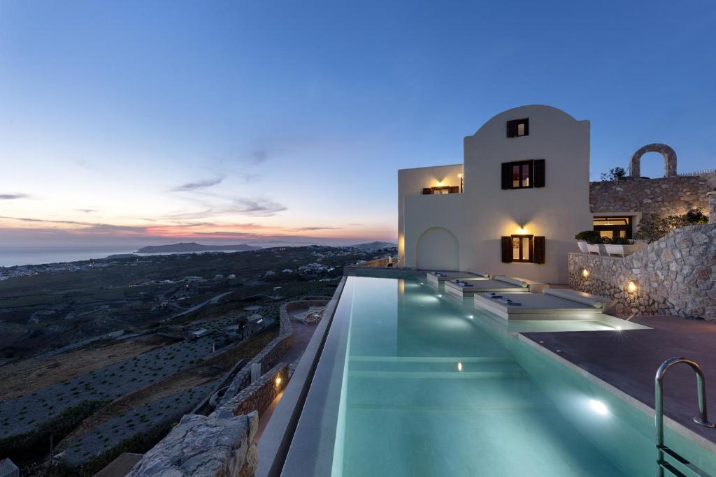 Zatrikion Villas Santorini - Tap to explore photos