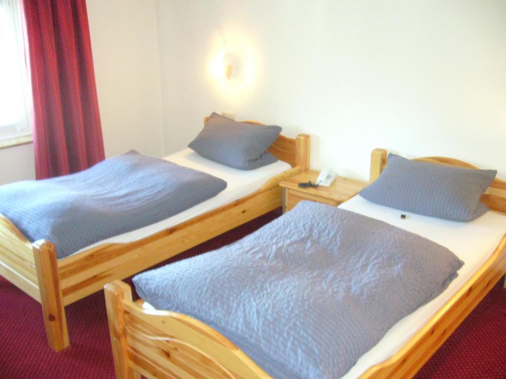Двухместный (Стандартный двухместный номер с общим туалетом), Hotel Theile garni