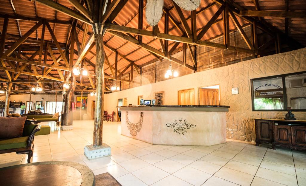 Popa Paradise Beach Resort photo 4