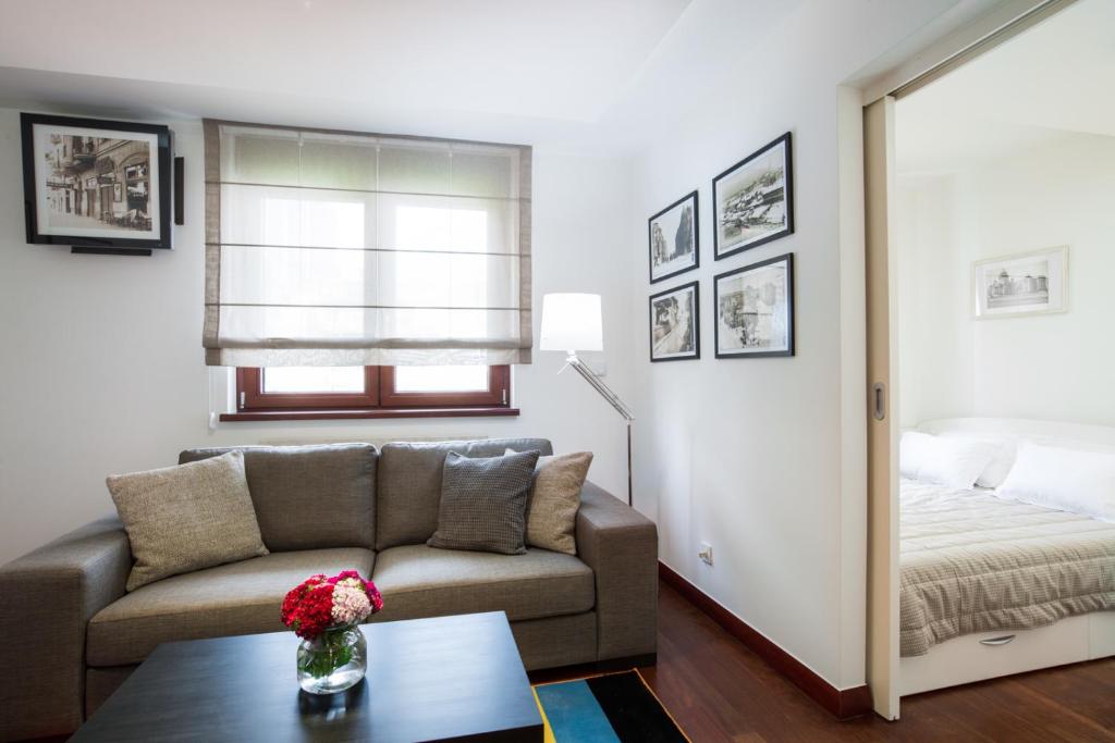 Апартаменты (Апартаменты с 2 спальнями), Apartment 18