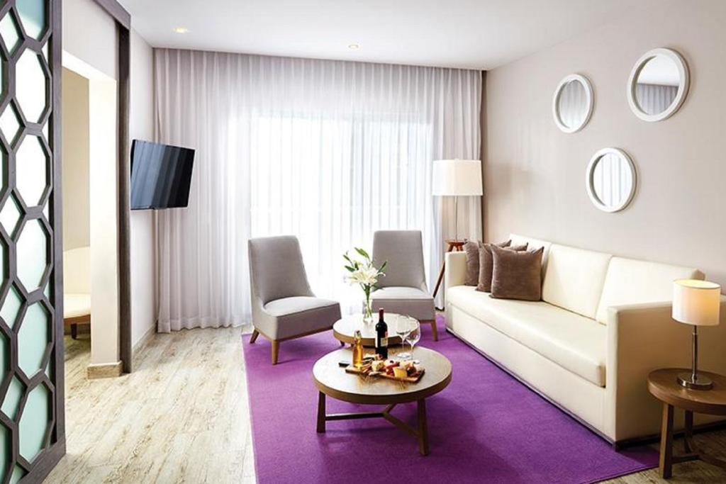 Сьюит (Люкс с 1 спальней), The Fives Beach Hotel & Residences