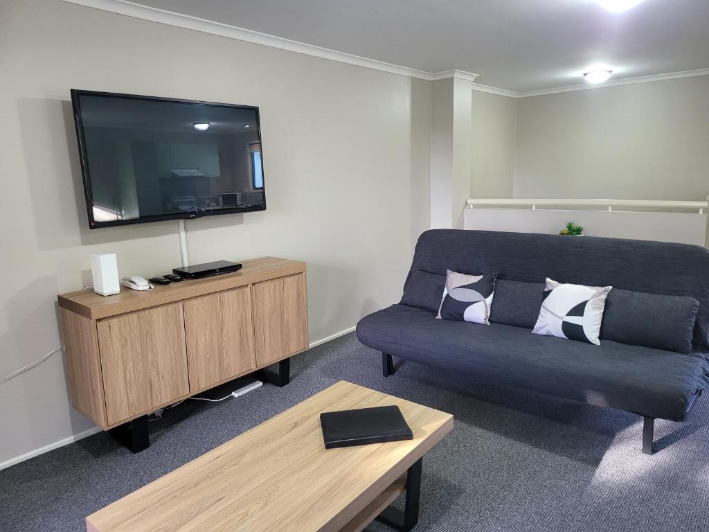 Noosa Holiday Accommodation - Tap to explore photos