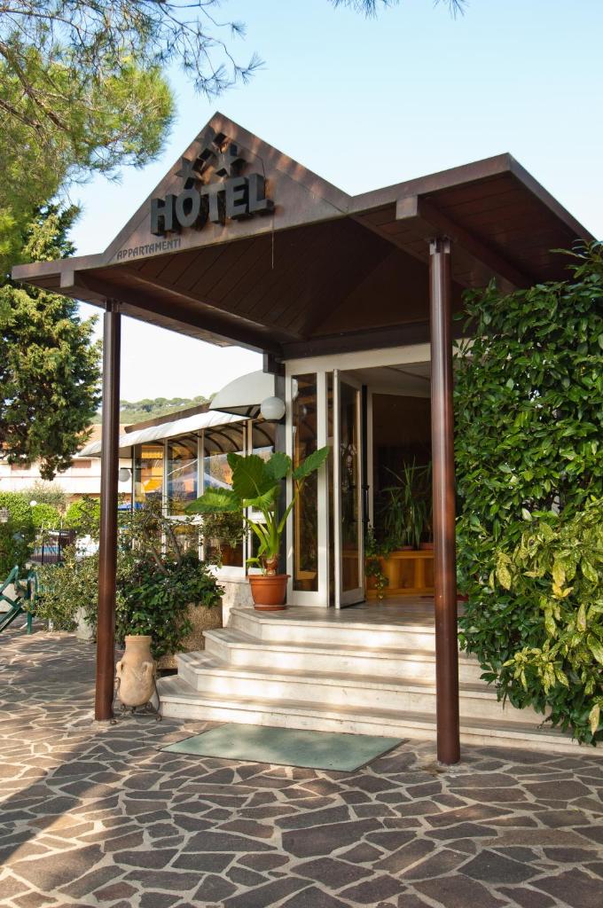 Hotel Ristorante Il Gabbiano photo 4