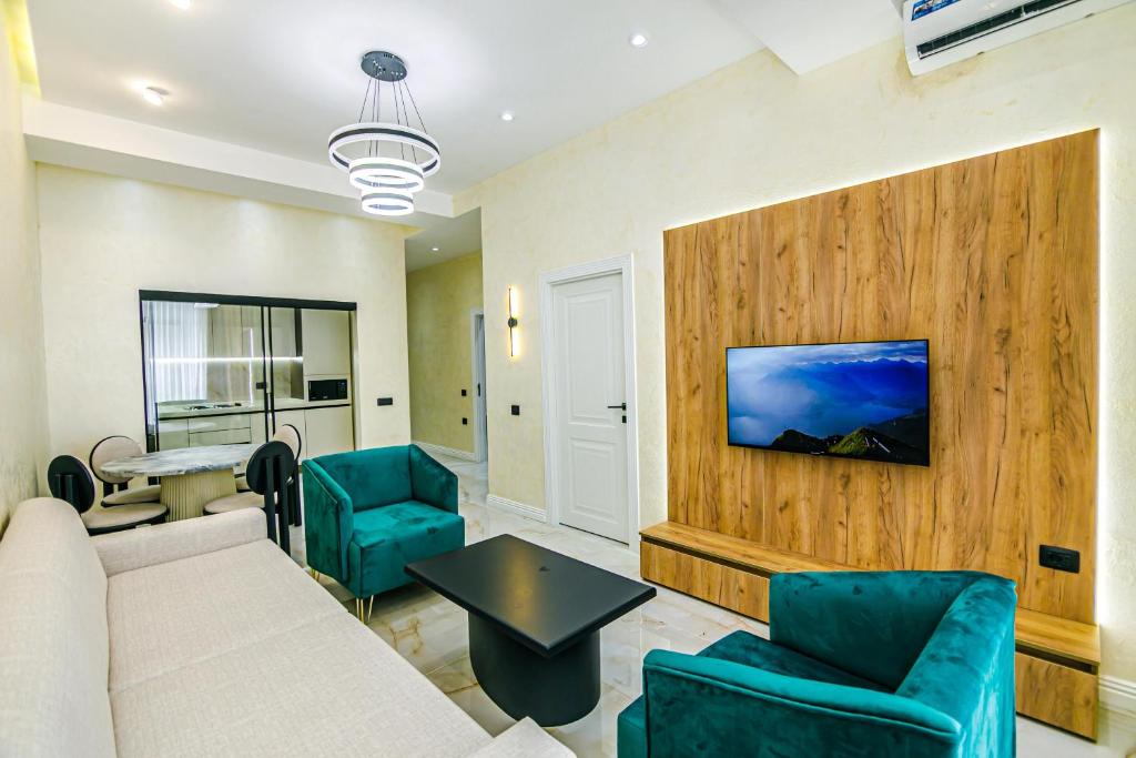 Sea Breeze Luxury Apartment with swimming pool photo 3