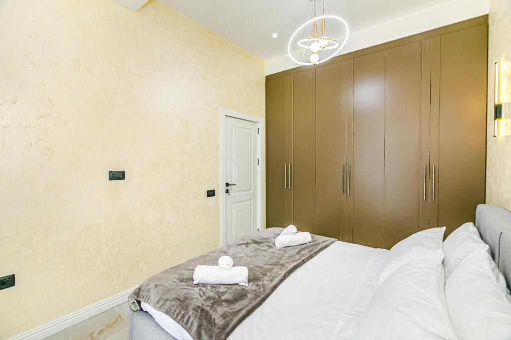Sea Breeze Luxury Apartment with swimming pool photo 2