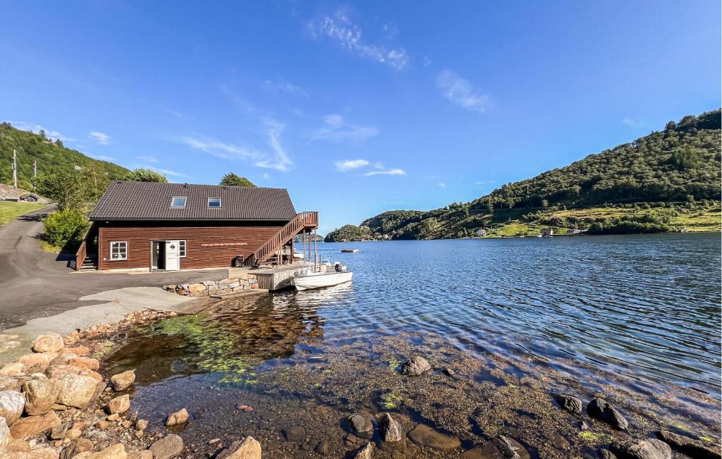 Amazing Home In Farsund With 3 Bedrooms And Wifi photo 2