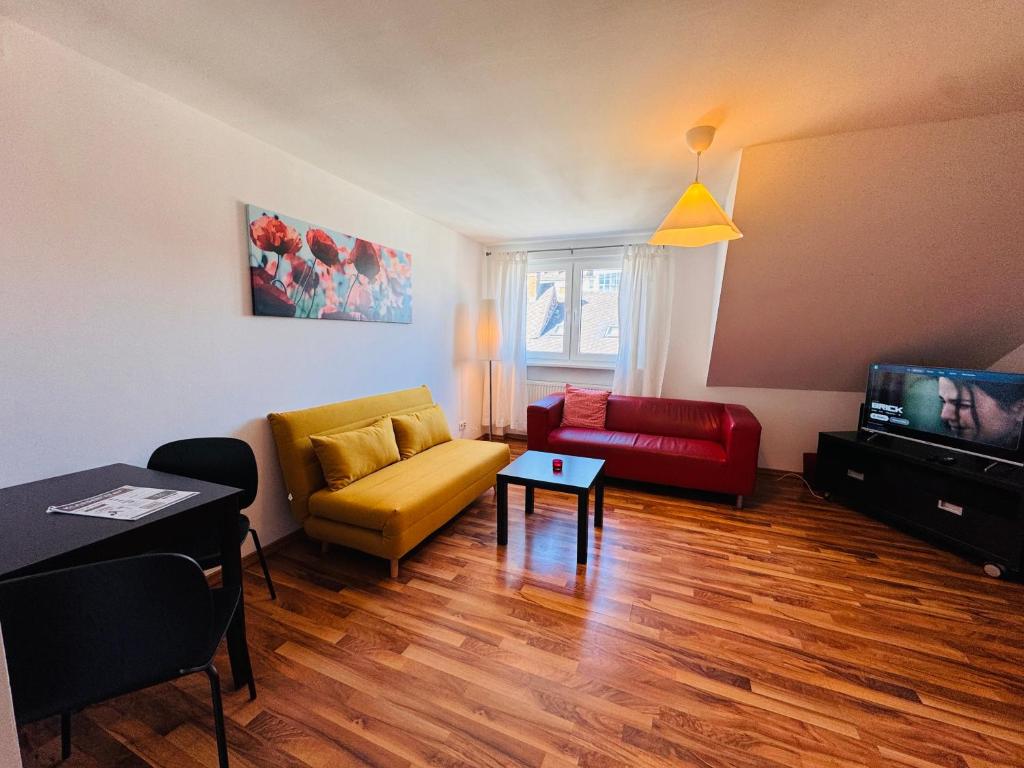 Klassen Stay - City Apartments Koblenz Altstadt - Tap to explore photos