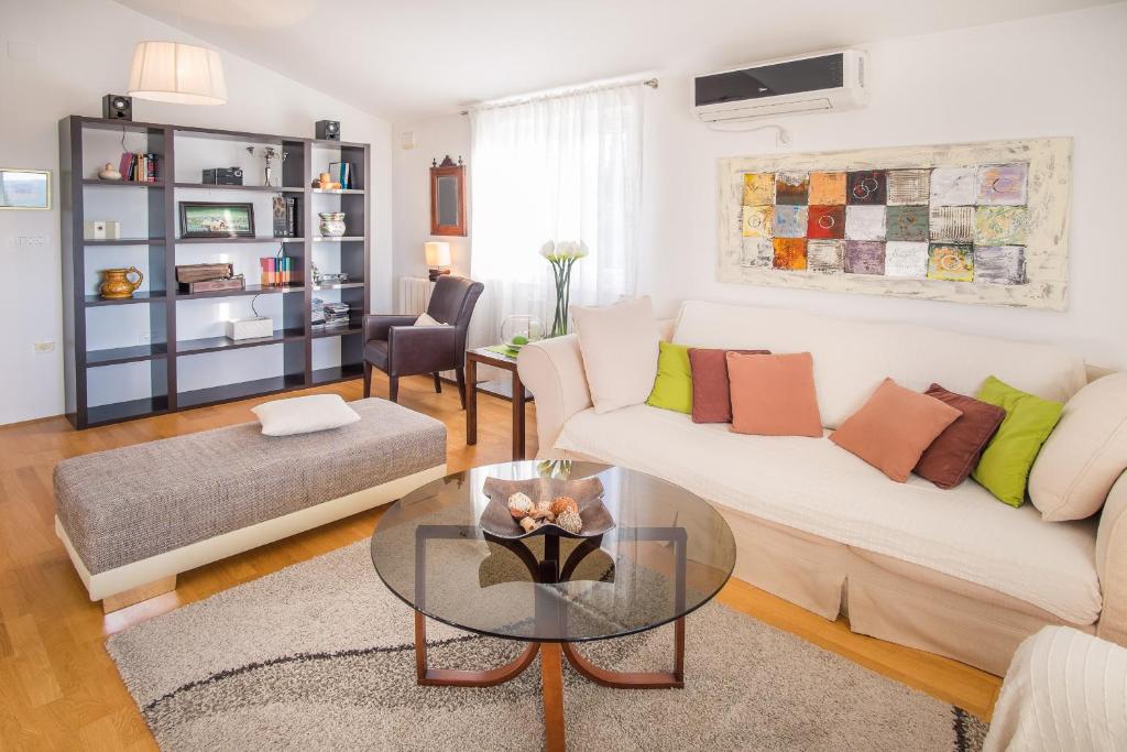 Apartment Ivana 2435 photo 1
