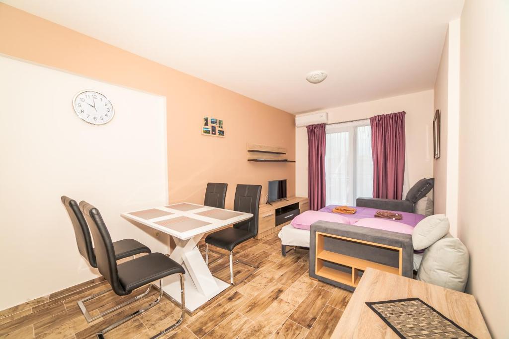 Апартаменты (Стандартные апартаменты), Milara Apartments