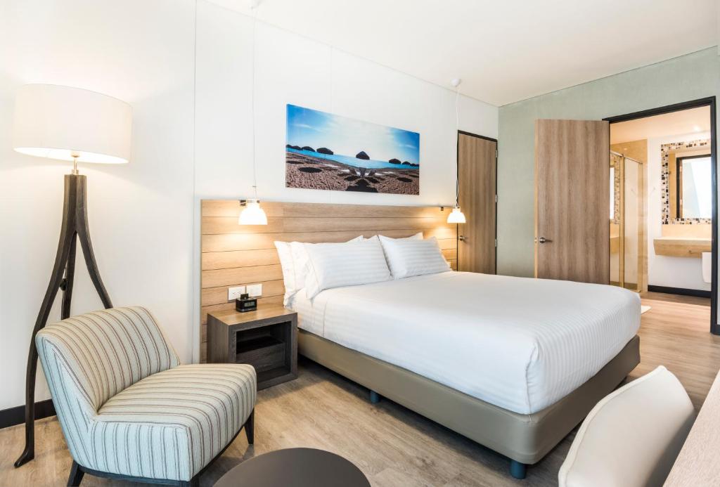Holiday Inn Express - Barranquilla Buenavista, an IHG Hotel photo 3