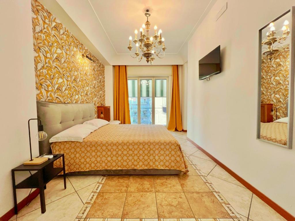 Reginella House, Naples