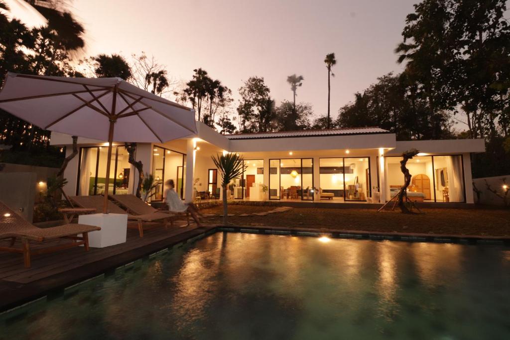 Matan'ai Villa photo 2