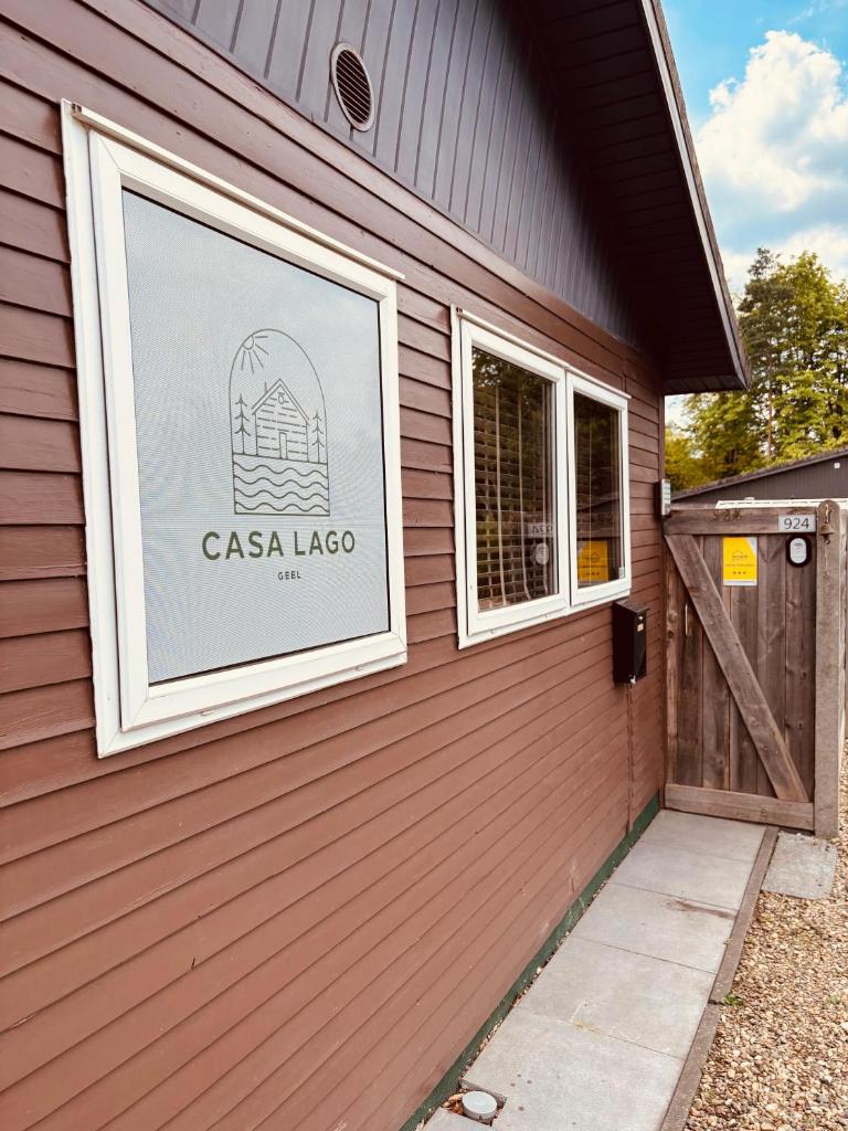 CASA LAGO gezellige chalet aan het water photo 1