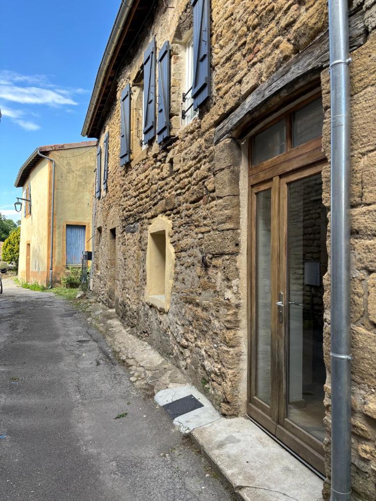 Appartement plein coeur village, Valence