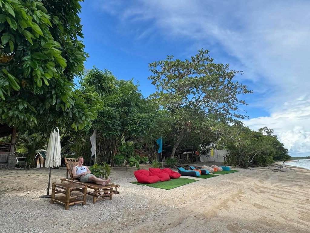 Flake Beach Resort - Tap to explore photos