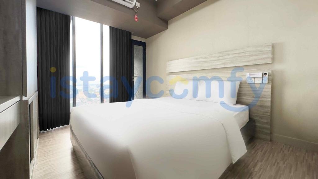Studio Pollux Habibie A1005 City and Sea View