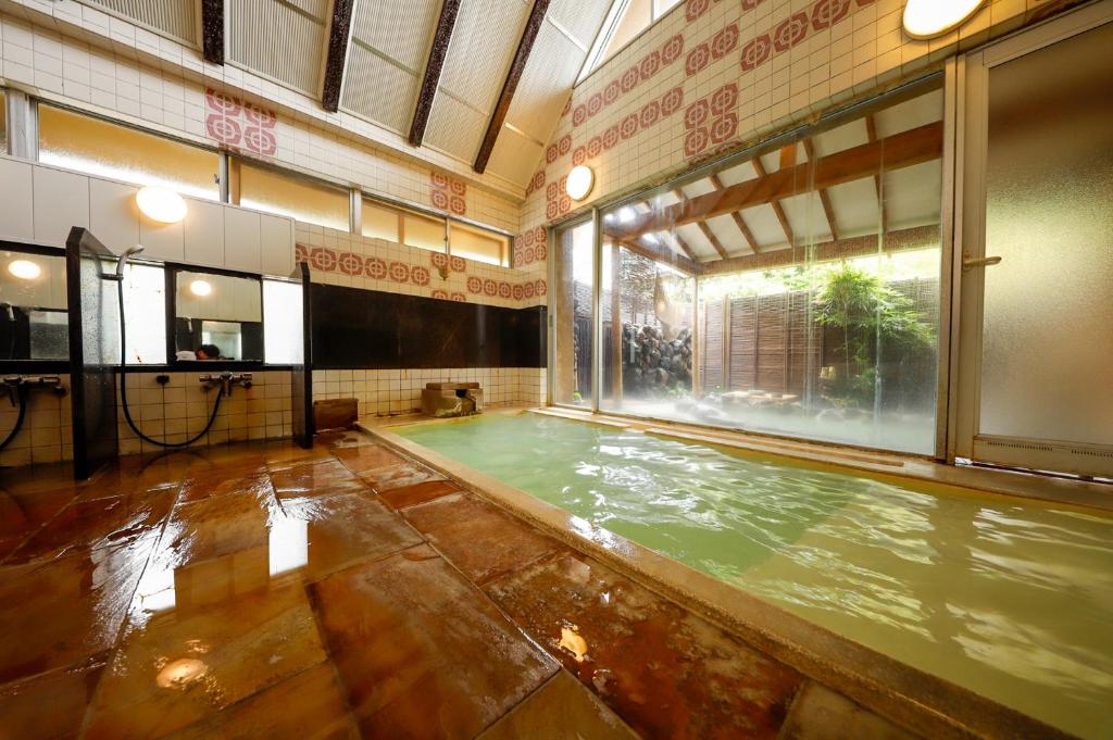 Ryokan Kiritani Hakoneso - Tap to explore photos