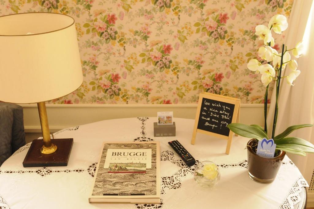 B&B Fine Fleur photo 3