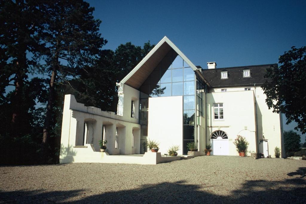 Burg Boetzelaer photo 1