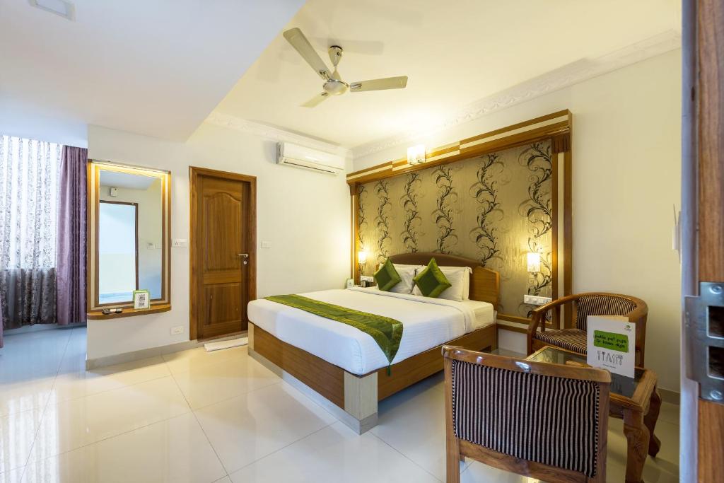 Двухместный ([Sanitized] Standard  Double Room), Treebo Akshaya Lalbagh Inn