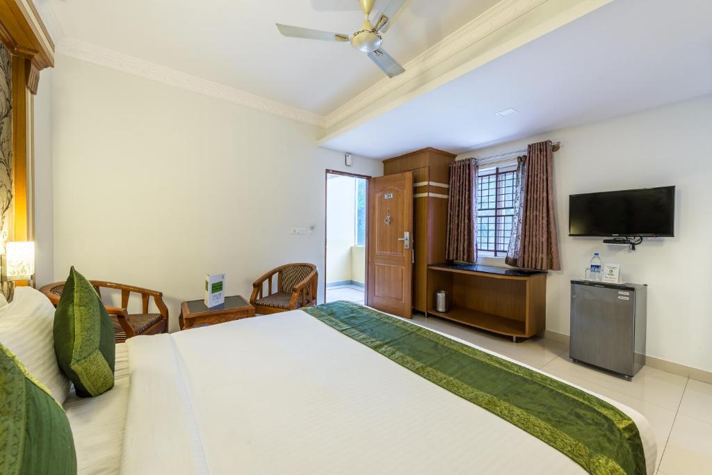 Двухместный ([Sanitized] Standard  Double Room), Treebo Akshaya Lalbagh Inn