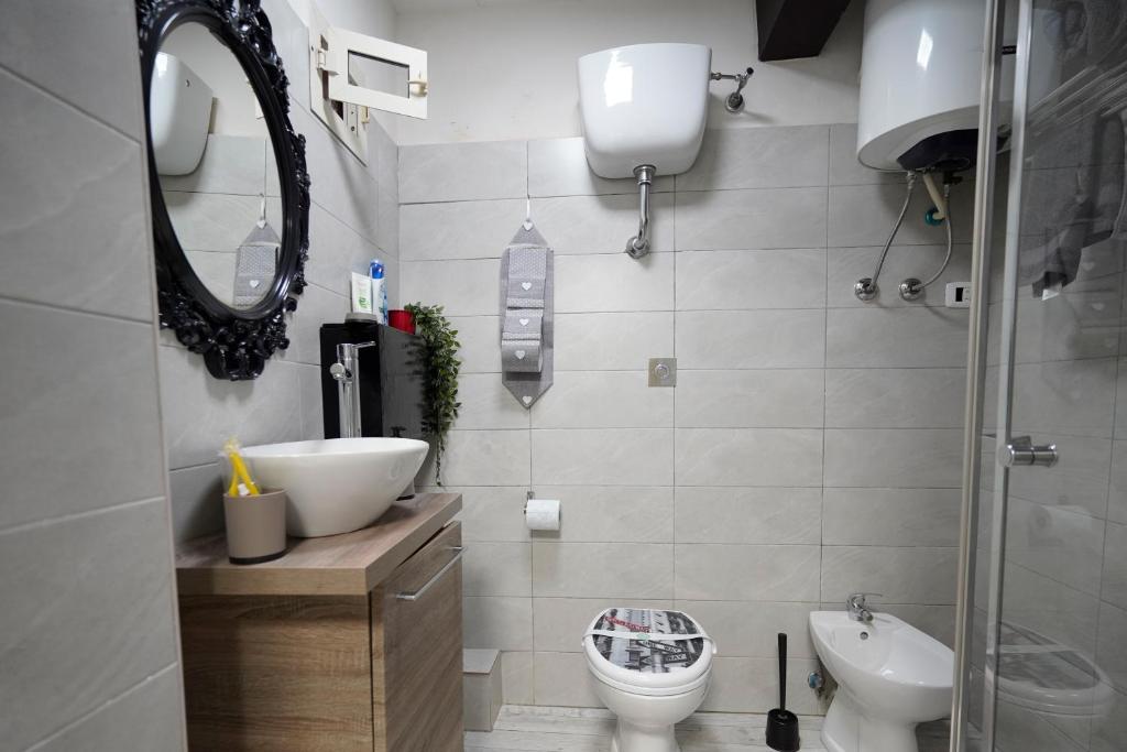 Casa Mya - Studio Flat - Tap to explore photos
