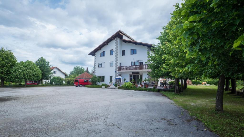 Guest House Hodak photo 2