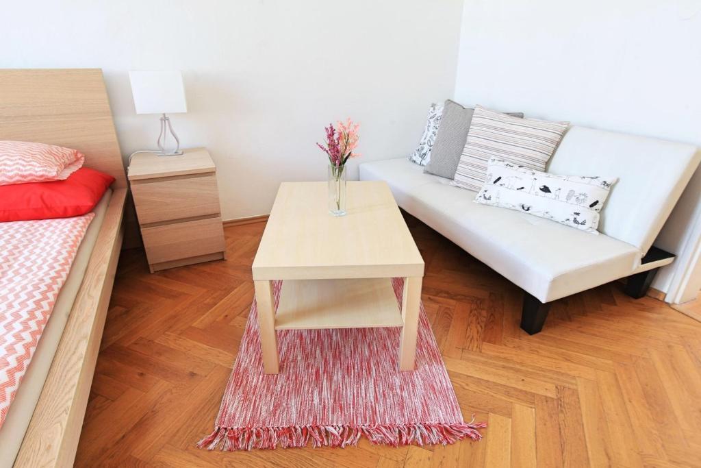 Апартаменты (Апартаменты с 1 спальней), Апарт-отель Angel City