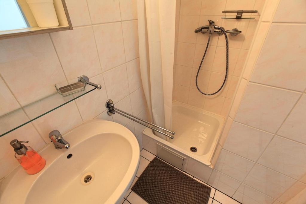 Апартаменты (Апартаменты с 1 спальней), Апарт-отель Angel City