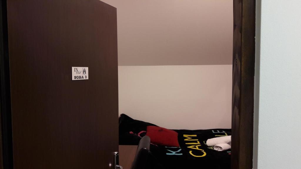 Двухместный (Двухместный номер с 1 кроватью и общей ванной комнатой), Hostel IN Club