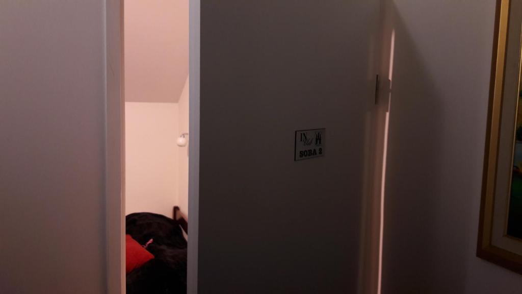 Одноместный (Одноместный номер с общей ванной комнатой), Hostel IN Club