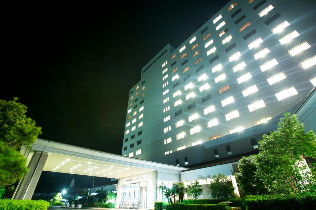 Mercure Wakayama Kushimoto Resort & Spa - Tap to explore photos