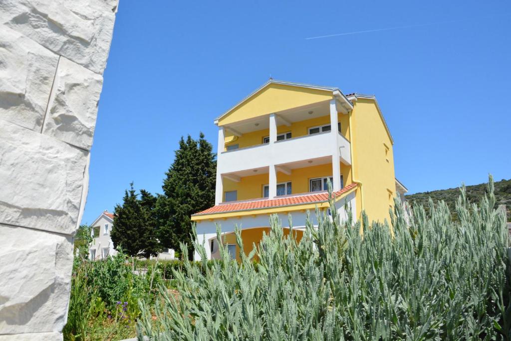 Apartments Buturi photo 3