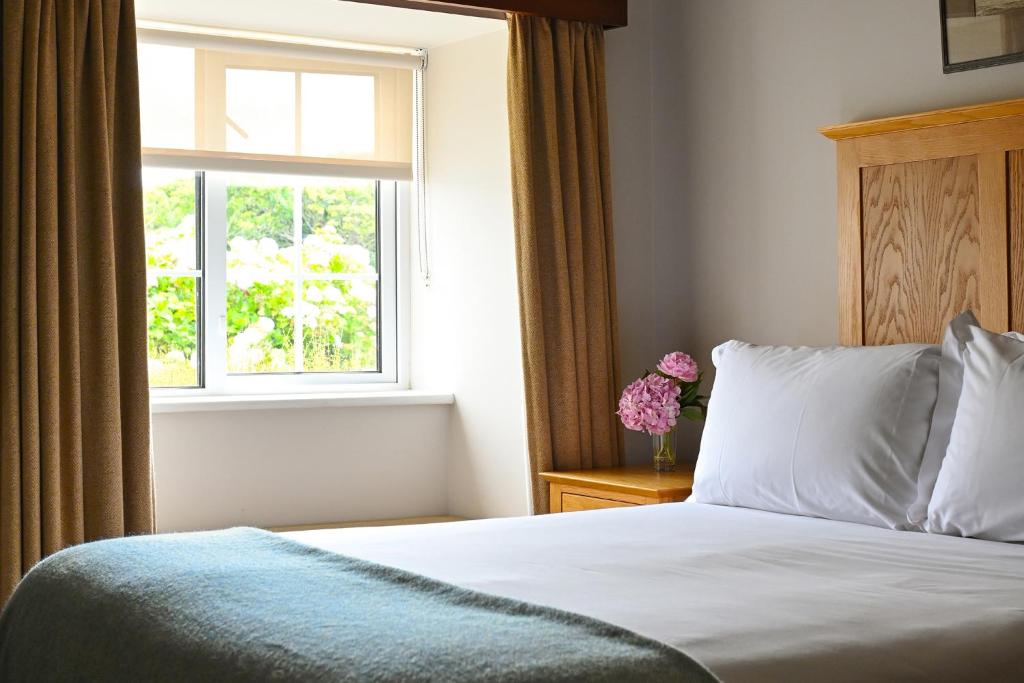 Renvyle House Hotel & Resort - Tap to explore photos