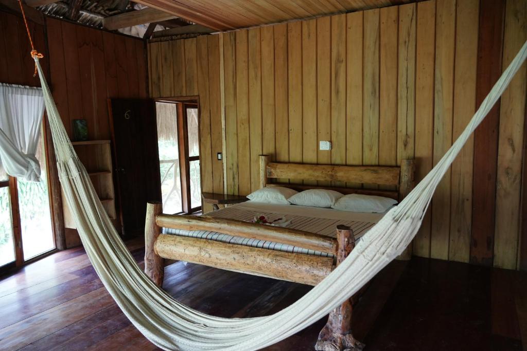 Eco-Hotel Sak Nok - Tap to explore photos