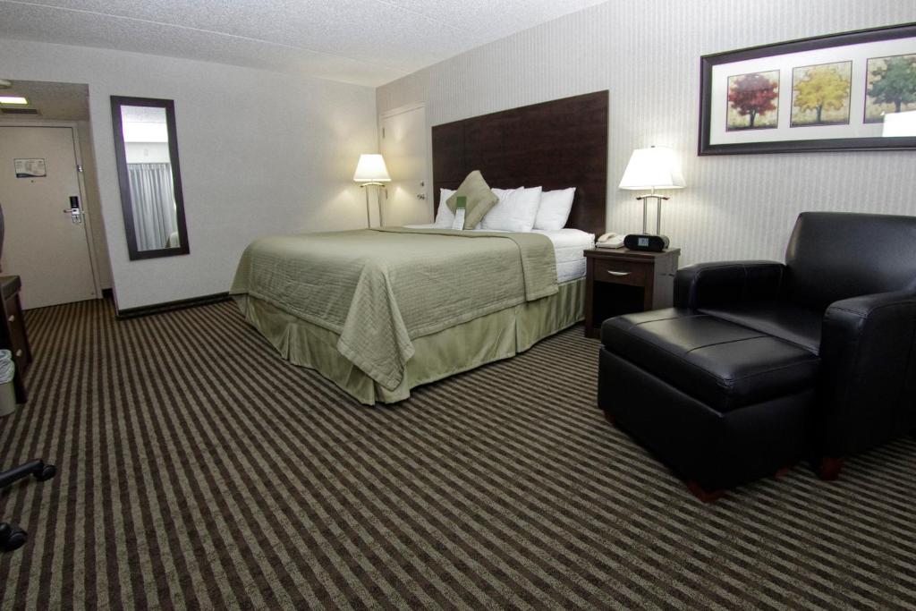 Victoria Inn Hotel & Convention Centre Brandon photo 4
