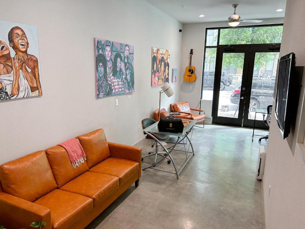 Sentral East Austin at 1614 E. Sixth - Tap to explore photos