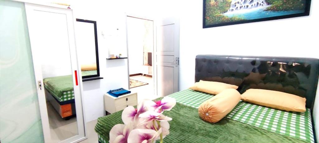 Naya Homestay Kuningan photo 3