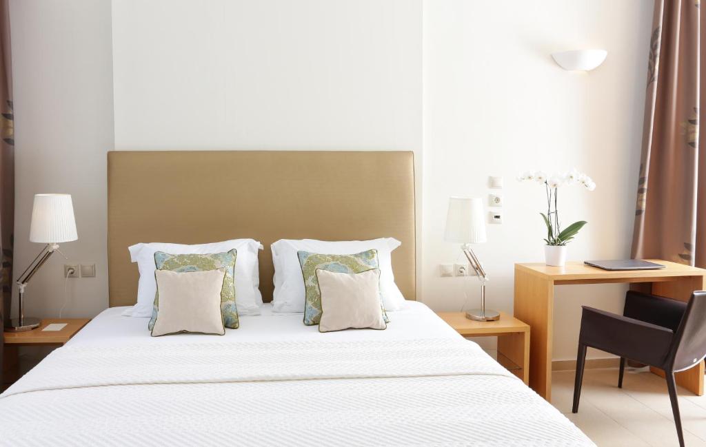 Chloe Luxury Hotel photo 4