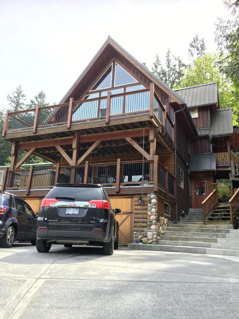 Freedom Lodge & Spa