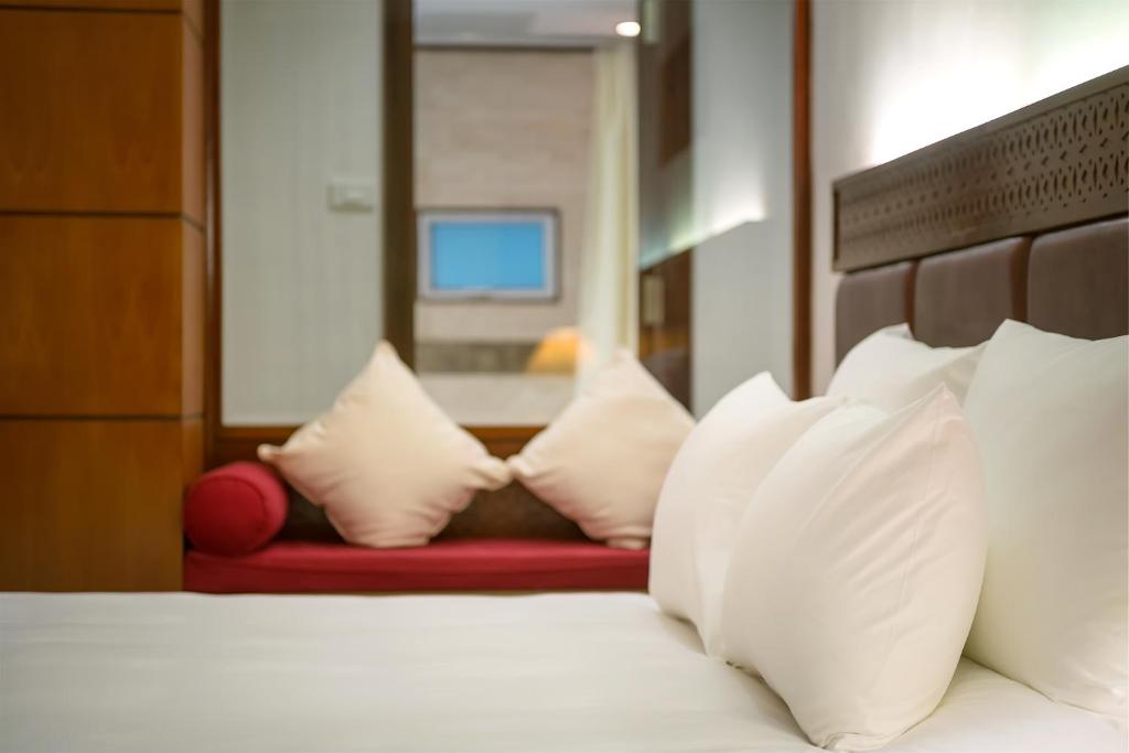 Двухместный (Premium Deluxe Double or Twin Room with Window and City View), Hanoi E Central Hotel