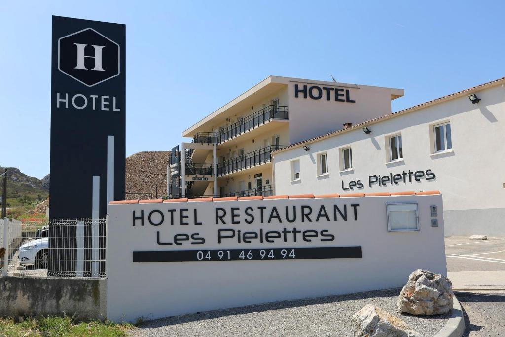 Hôtel Restaurant les Pielettes photo 4