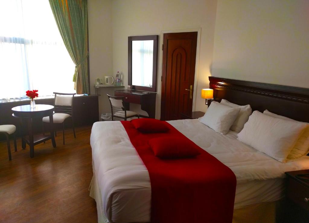 City Inn Palace Hotel photo 4