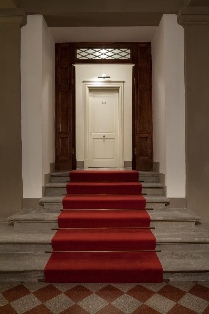 Hotel Executive photo 1
