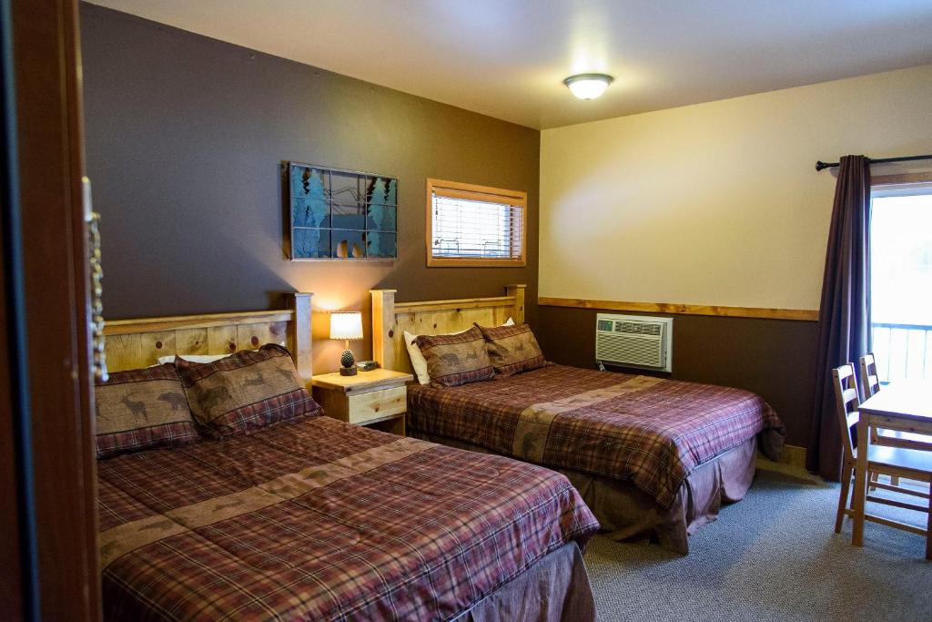 Leavenworth Camping Resort Lakeview Lodge 2 image