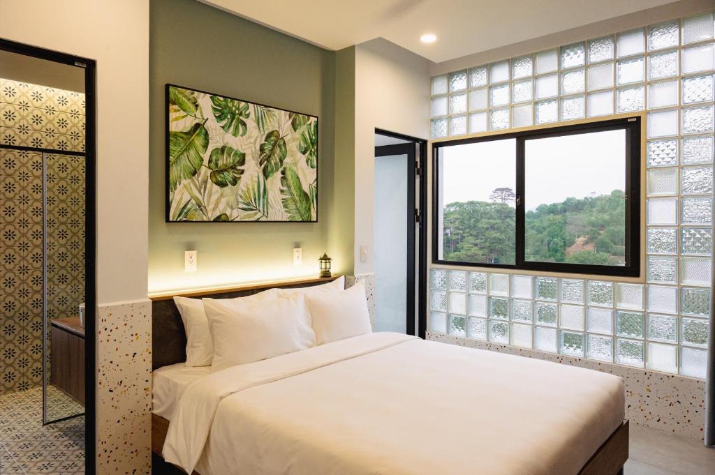 Ấm Boutique Dalat Room Type - Standard Balcony